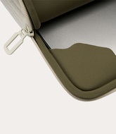 Tucano Velluto MacBook 13 inch sleeve beige