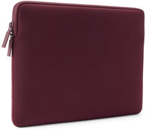 Pipetto Classic MacBook Neo 13 inch sleeve burgundy