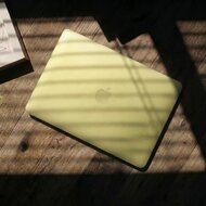 TechProtection Soft MacBook Neo 13 inch hardshell citrus