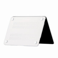 Pomologic MacBook Neo 13 inch hardshell frosted