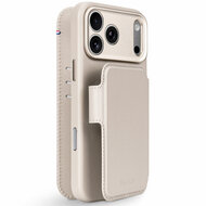 DECODED Leather Detachable Wallet Case iPhone 18 Pro hoesje taupe
