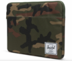 Herschel Anchor MacBook Pro 16 / 15 inch sleeve Donker Camo