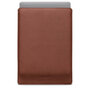 Woolnut Leather MacBook Air 15 inch sleeve bruin