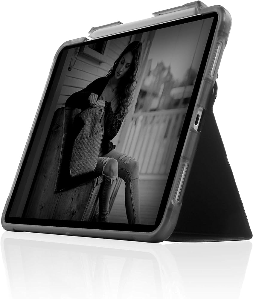 STM Dux Studio iPad Pro 11 inch 2020 hoesje Zwart