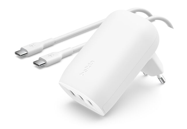 Belkin BoostCharge USB-C 67 watt GaN oplader met 3 poorten en USB-C kabel