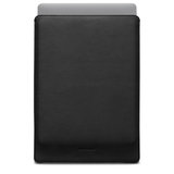 Woolnut Leather MacBook Pro 16 inch M1 sleeve Zwart