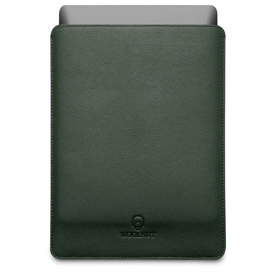 Woolnut Leather MacBook Pro 16 Inch Sleeve Groen